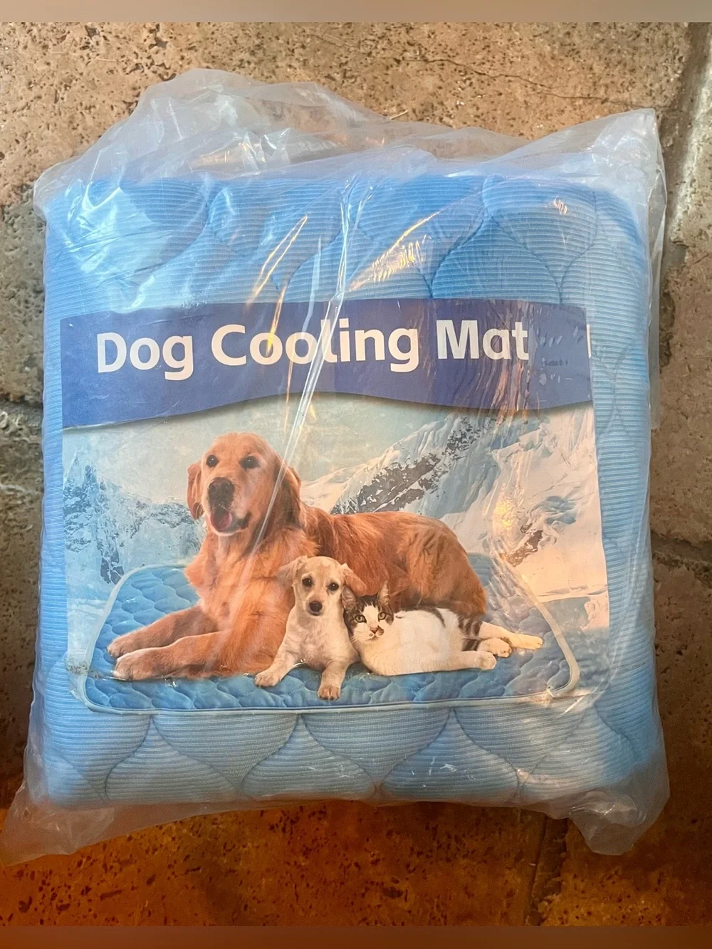 MARUNDA Dog Cooling Mat, No Need to Freeze Or Refrigerate This Cool Pet Pad Cat